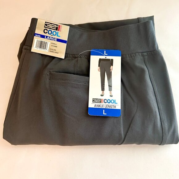 New 32 Degrees Cool Women's Comfort Pants Size L Gray Pull On Ankle Length Soft - Picture 12 of 12